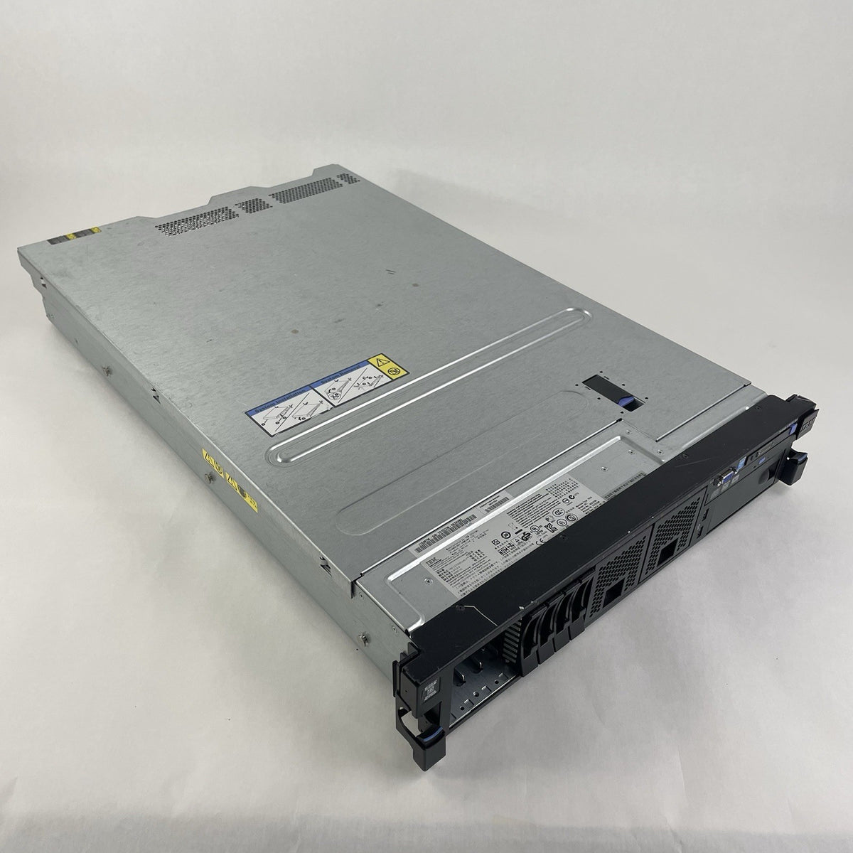 IBM System x3650 M6 AC1 2x Intel Xenon E5-2650 V2 2.6GHz & 16GB RAM - Tested0