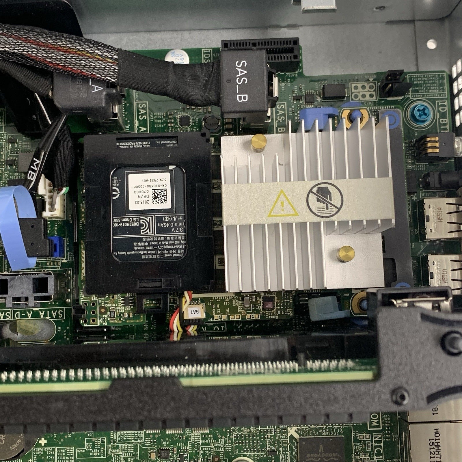 Dell OEMR XL R520 Server 1x E5-2407 2.20 GHz 12 GB RAM No HDD No OS No PSUs17