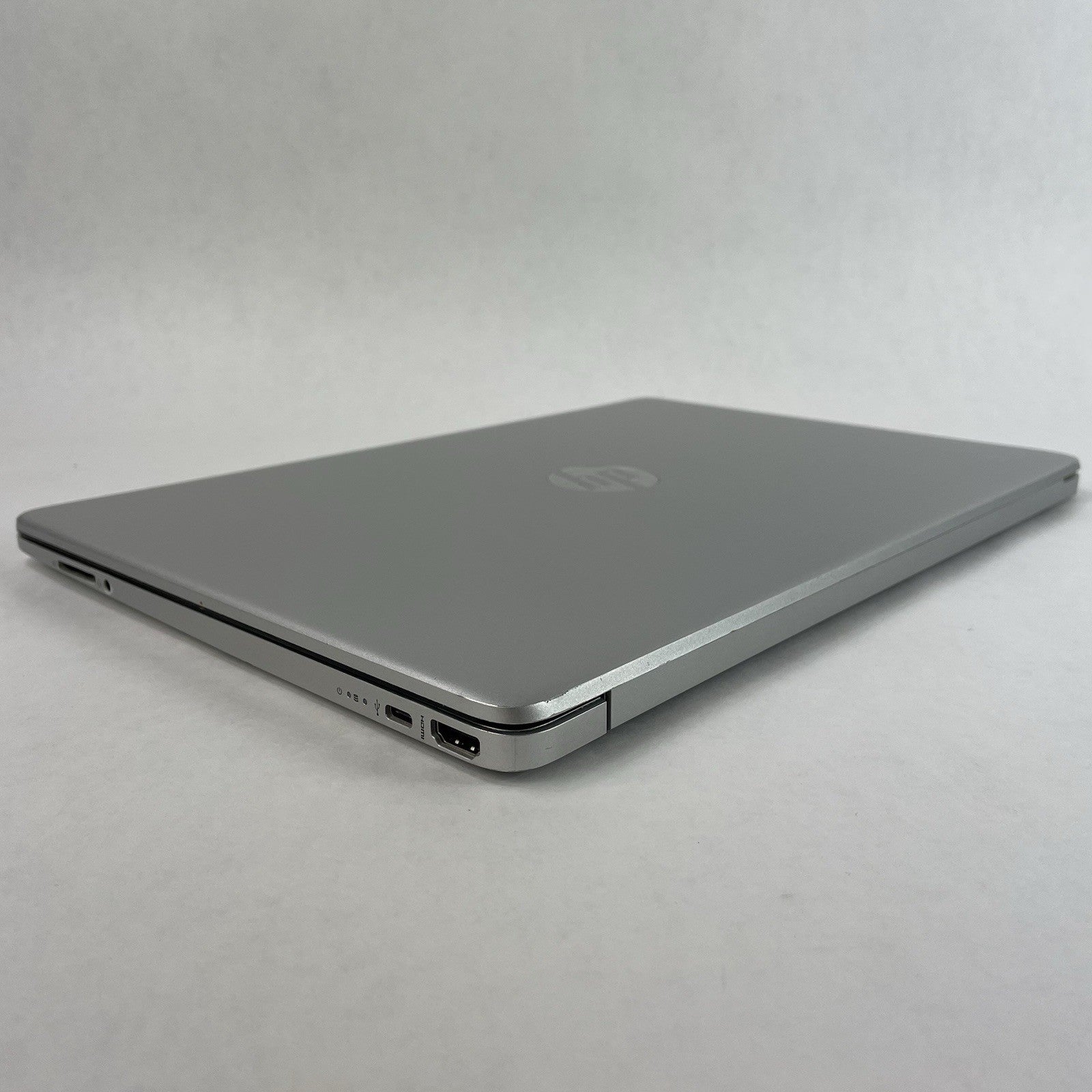 HP 15-dy1091wm 15.6" i3-1005G1 1.20 GHz 8 GB RAM No SSD/OS/AC/Batt- No Wifi Card11