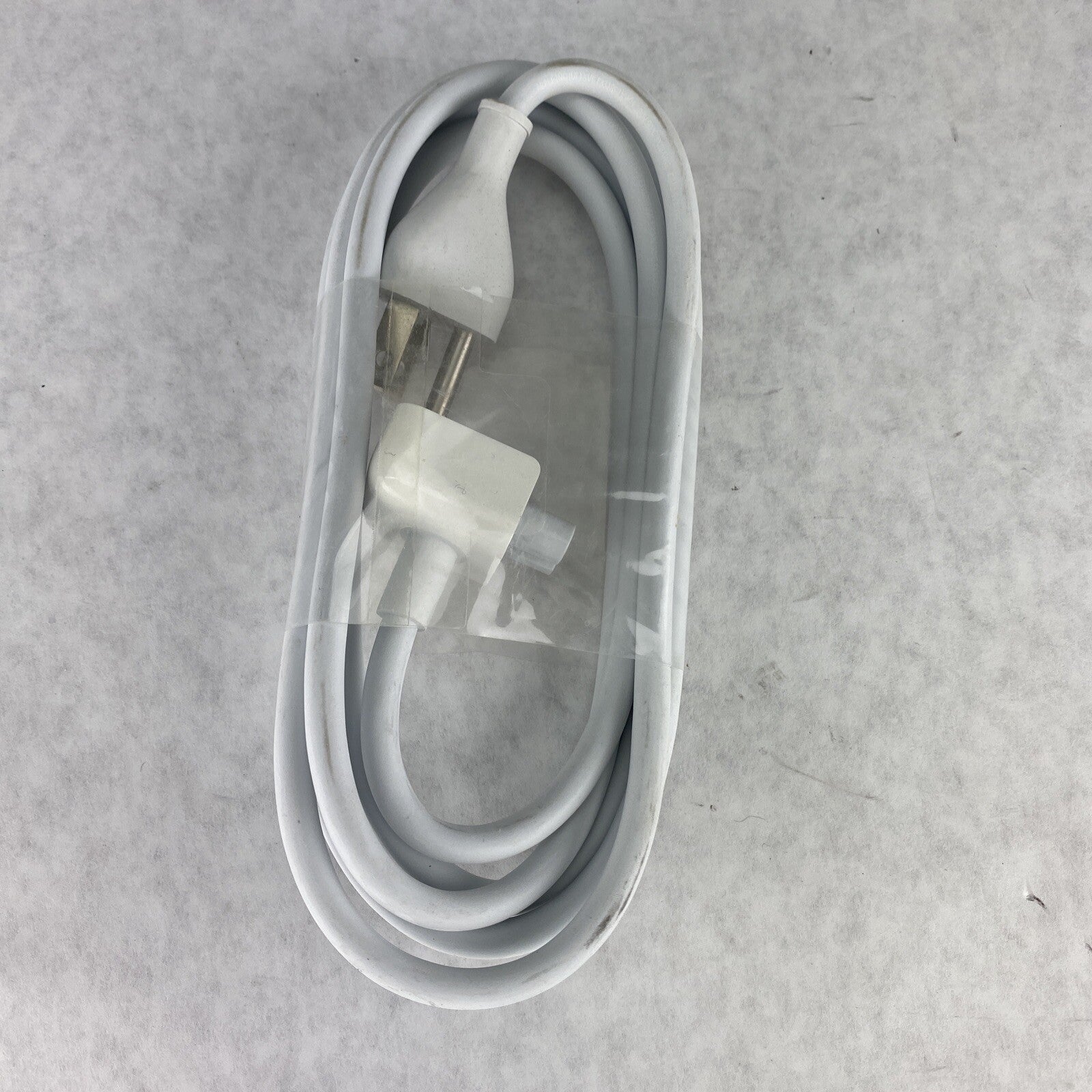 Apple Macbook Charger Volex APC7H Power Cord Charging Extender Cable White NOS