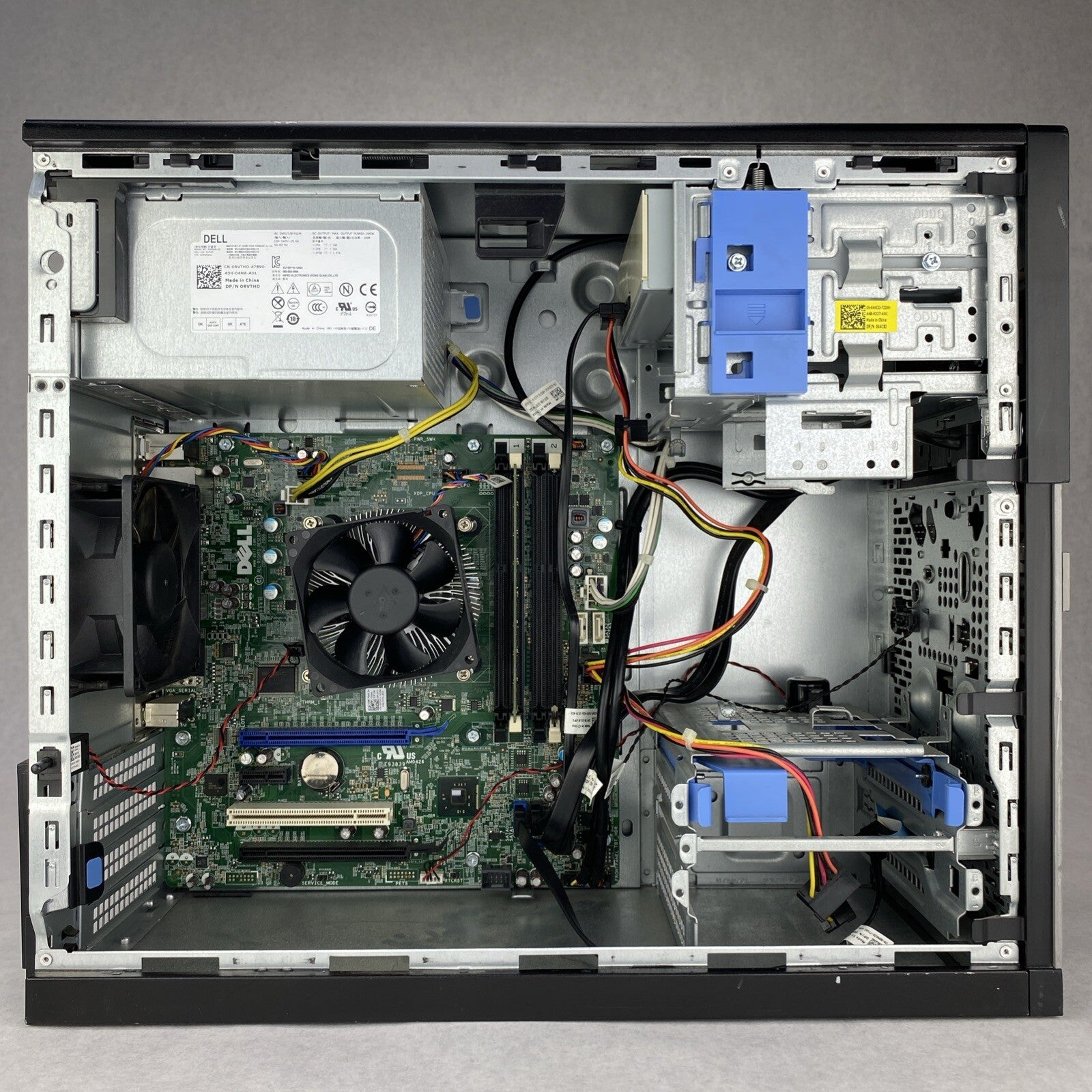Dell OptiPlex 9020 MT Intel Core i7-4770 3.40GHz 1x8GB RAM No HDD No OS