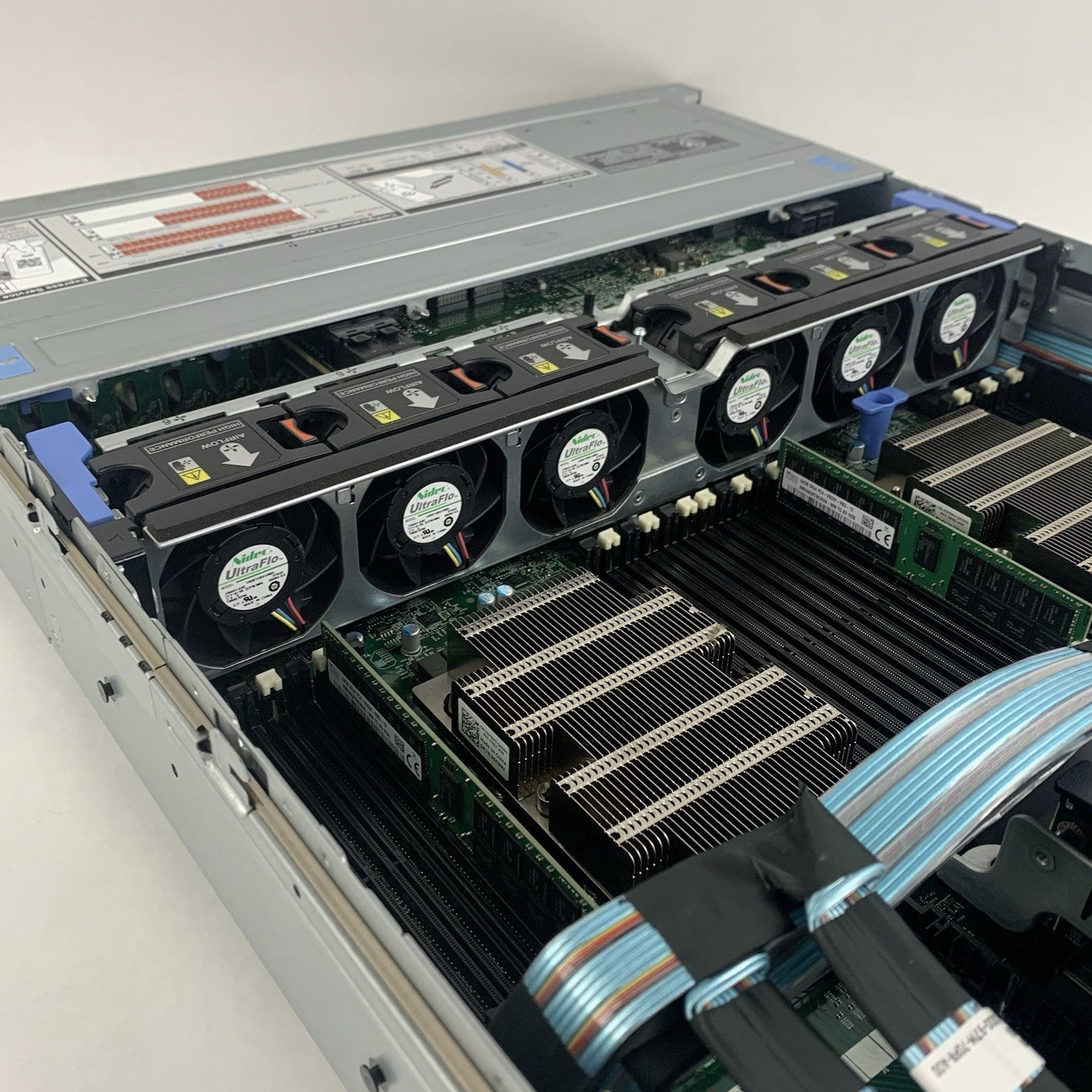 Dell PowerEdge R740xd 24SFF 2x Gold 5222 3.8 GHz 128 GB Ram H740p No OS No HDD14