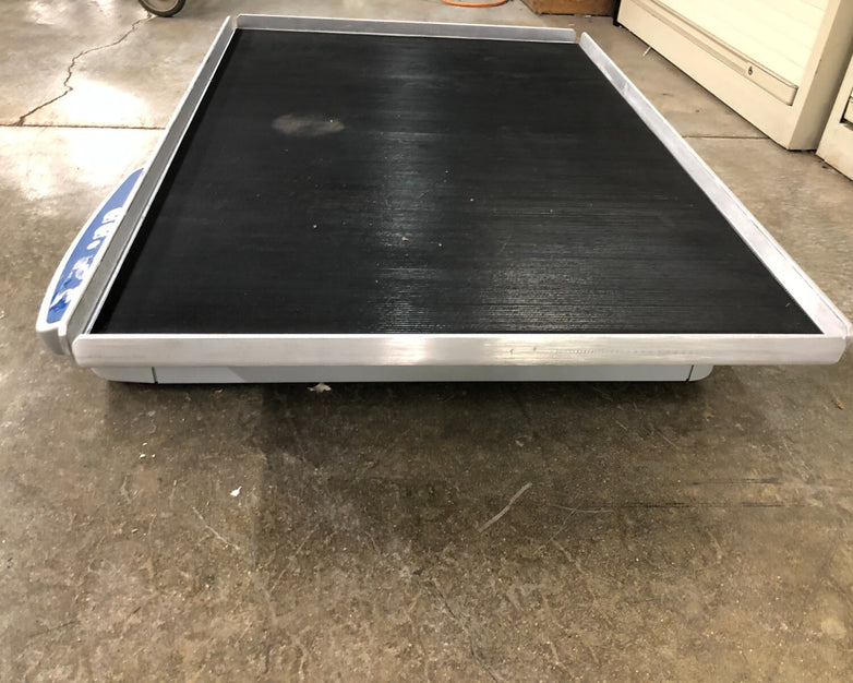 VWR 15000  Advanced Orbital Shaker 15000-2 89032-120 36"x24"