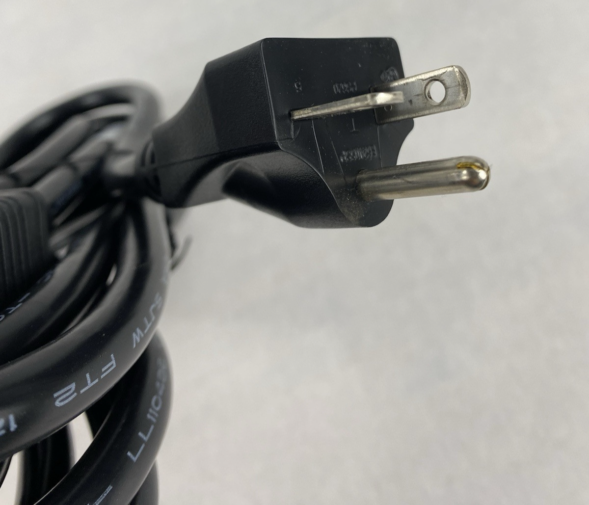 Cisco 72-2105-01 12FT Heavy Duty E156136 250V C19 Power Cord Lot of 3
