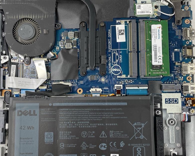 Dell Inspiron 5570 15.6" i5-8250U 1.60 GHz 4 GB RAM No SSD/OS/AC/Batt - READ