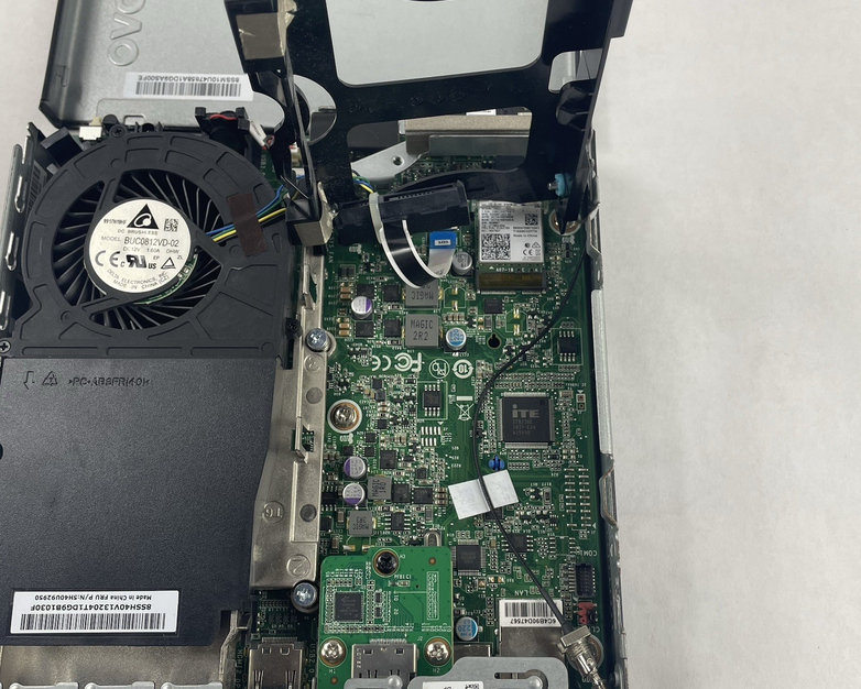 Lenovo ThinkCentre M75Q-1 AMD Ryzen5 Pro 3400GE 3.30GHz 8GB RAM No SSD/OS/AC