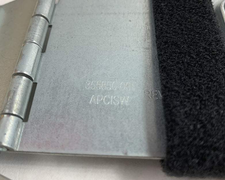 APC 355852-001 Server Bracket Kit for HP ProLiant ML350 Generations 3 and 4