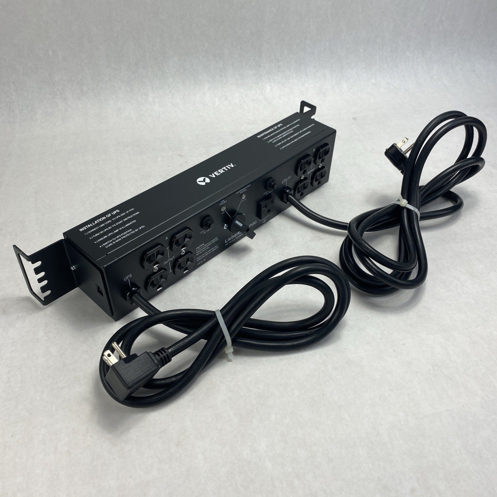 Vertiv MP2-120C Liebert MicroPOD AC Power System 120V 16A Right Angle NEMA 5-20P0