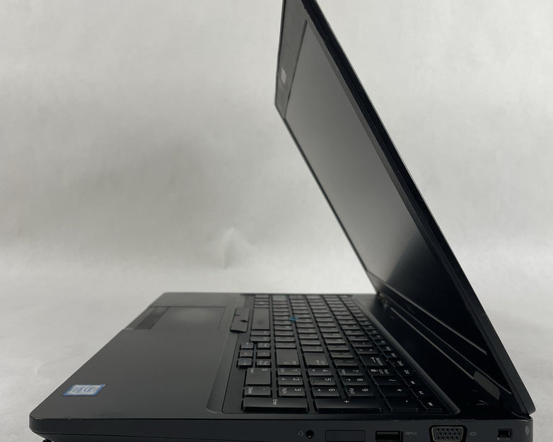 Dell Latitude 5580 15.6" i5-7440HQ 2.8GHz 8GB RAM No SSD/OS/AC - Bad Hinge Cover