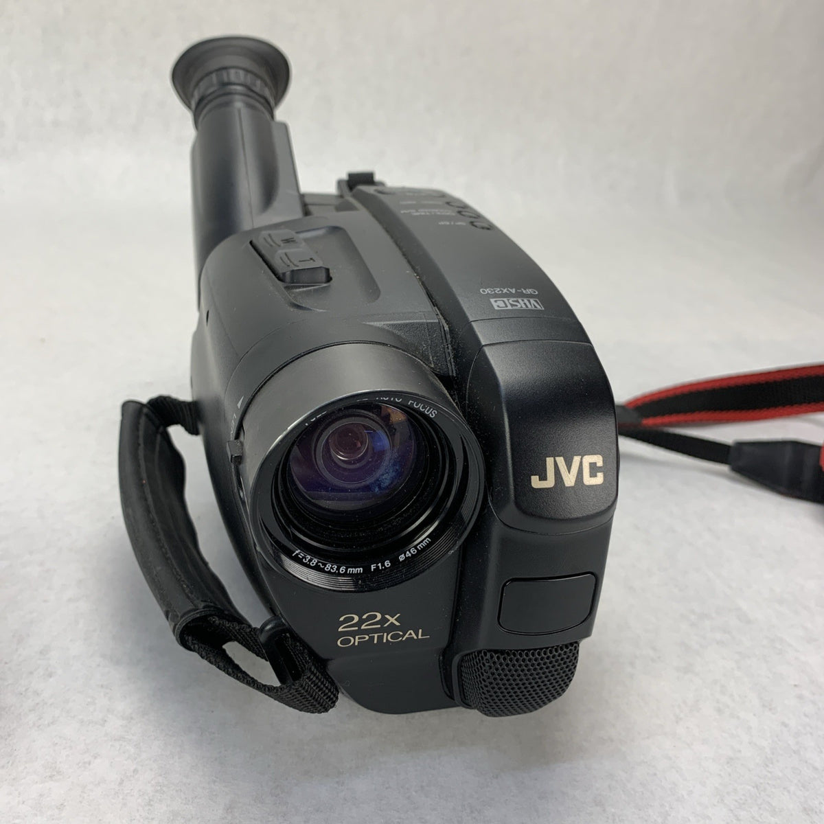 JVC Videomovie GR-AX230U 22x Optical Compact VHS Camcorder 4