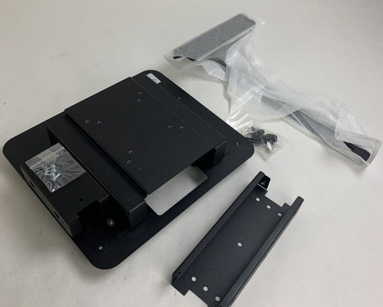 QSR 600-1009 QBracket  Monitor Mount Adapter Plate New Box Opened