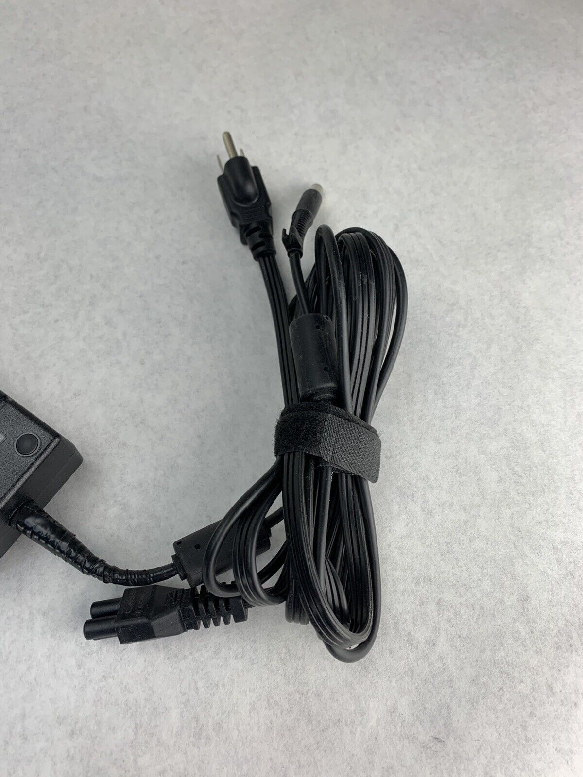 HP HSTNN-LA01-E AC Adapter 135W 19.5V (Lot of 3)