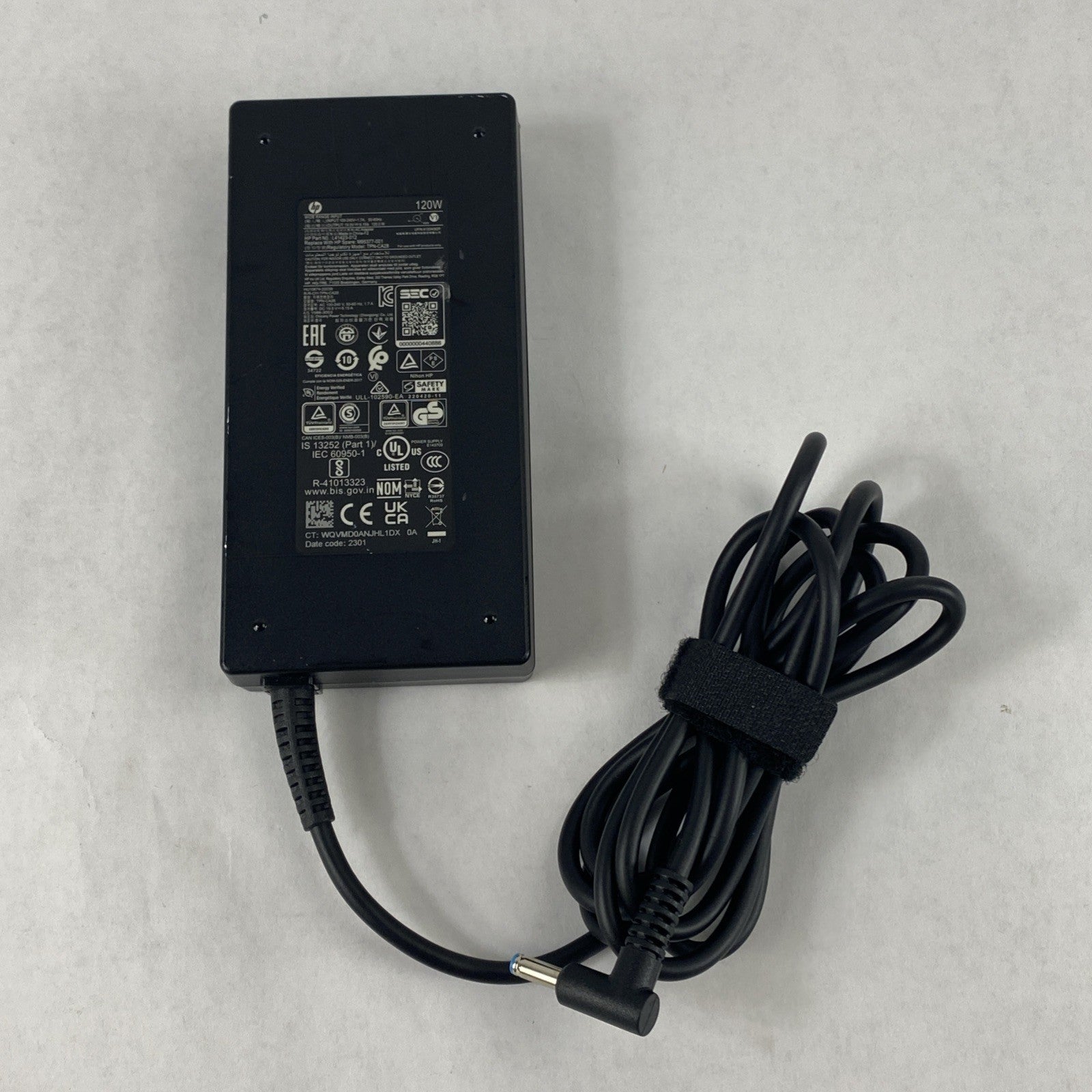 HP TPN-CA28 120W Blue Tip AC Adapter 19.5V Lot of 4 No Power Cord3