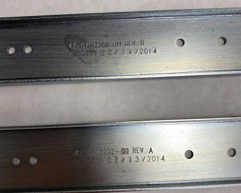 Foxconn/Brocade 42-0202402-01/42-0202400-01 1U Rail Set