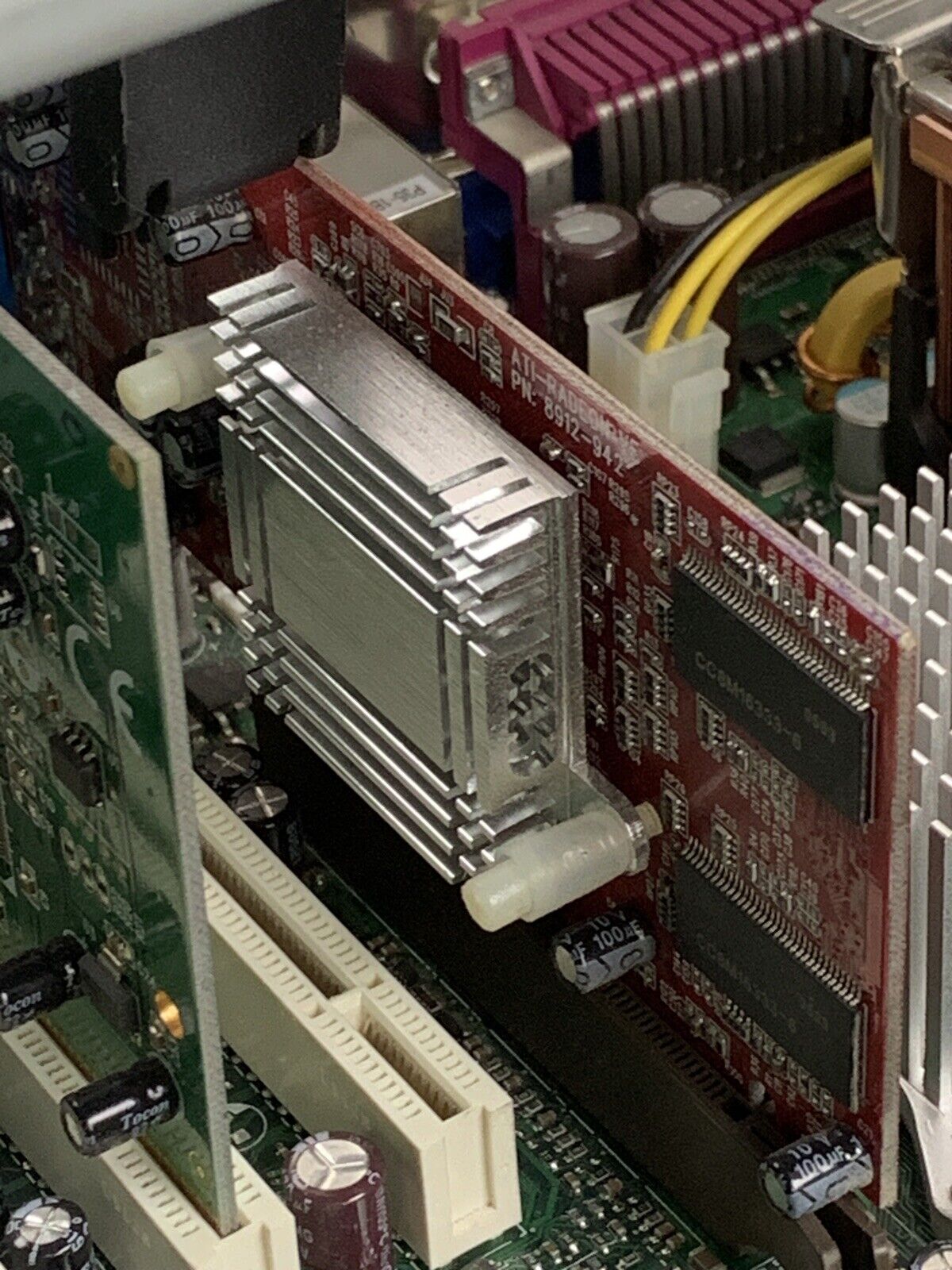 American Dynamics DV16000 Intellex D865GBF Pentium 4 2.8GHz 512Mhz Ram NO HDD/OS