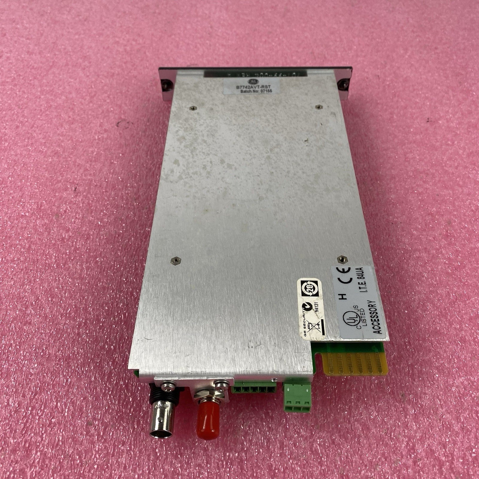 GE Security Fiber Options B7742AVT-RST Digital Audio/Video Transmitter