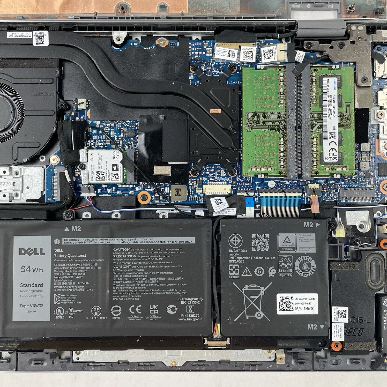 Dell Inspirton 15 5510 15.6" i5-11320H 3.20GHz 8GB RAM No SSD/OS/AC - Bad Bottom20