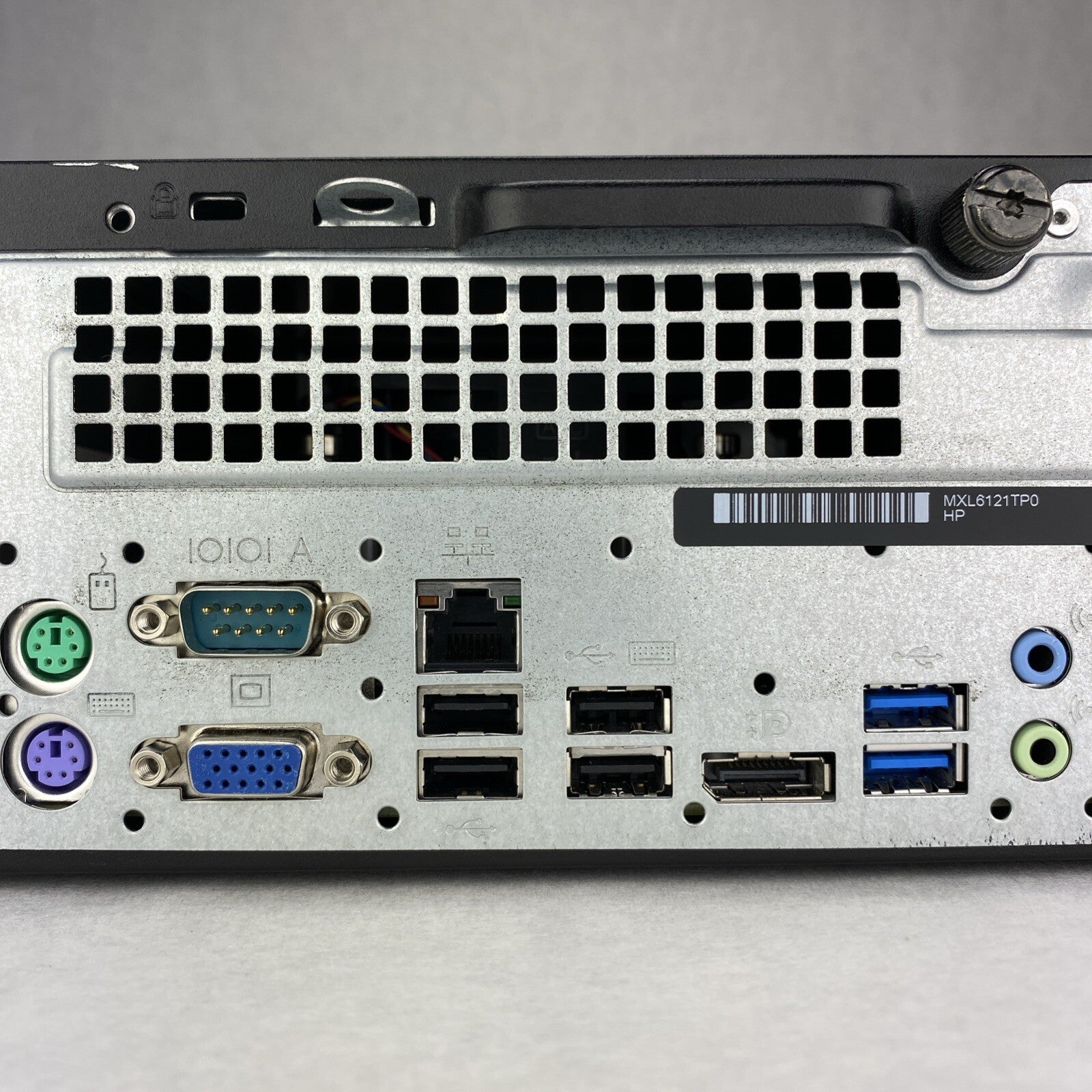 HP ProDesk 400 G3 SFF Quad Core i5-6500 3.20GHz CPU 8GB DDR4 RAM No HDD No OS