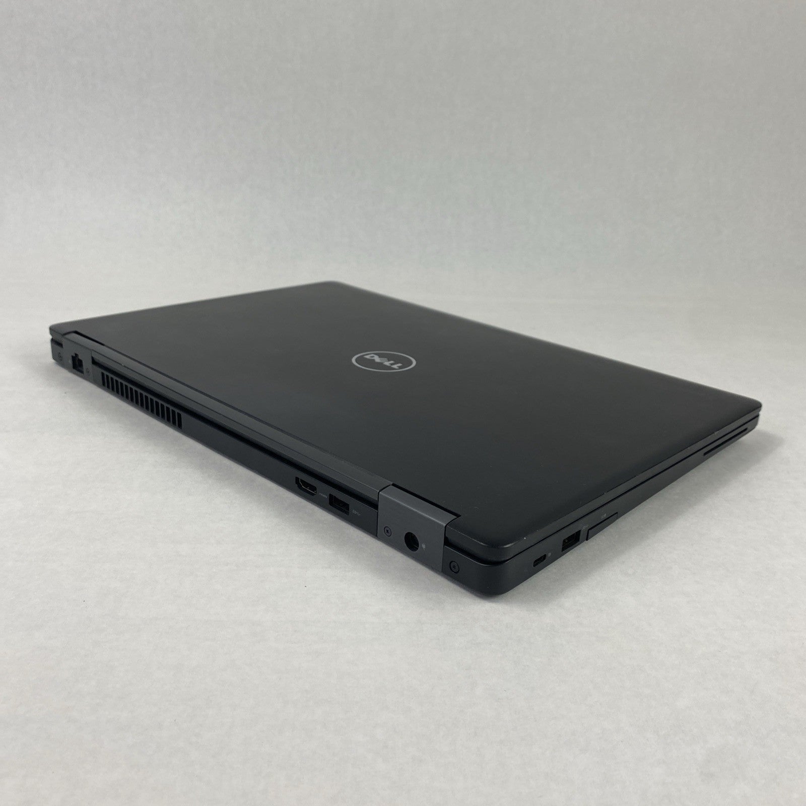 Dell Latitude 5580 Intel Core i5-7300U 2.60 GHz 8 GB RAM 15.6" No HDD No OS