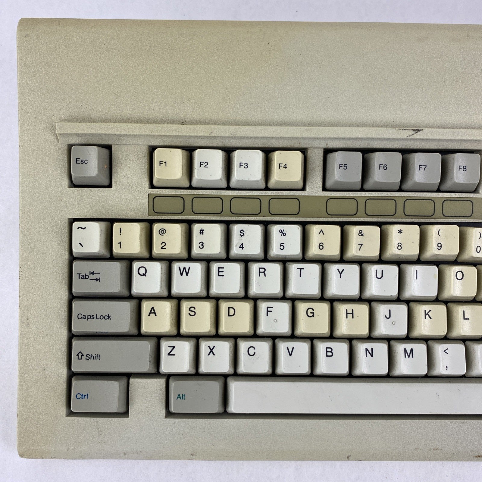 Vintage Focus Electronic FSQ4VYFK-555 Mechanical Keyboard -  Alps SKCM Switches2