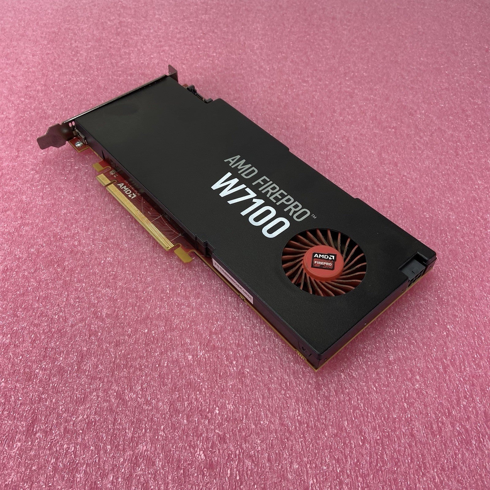 AMD Firepro W7100 8GB 4x DP PCIe x16 Graphics Card 109-C76781-00_020