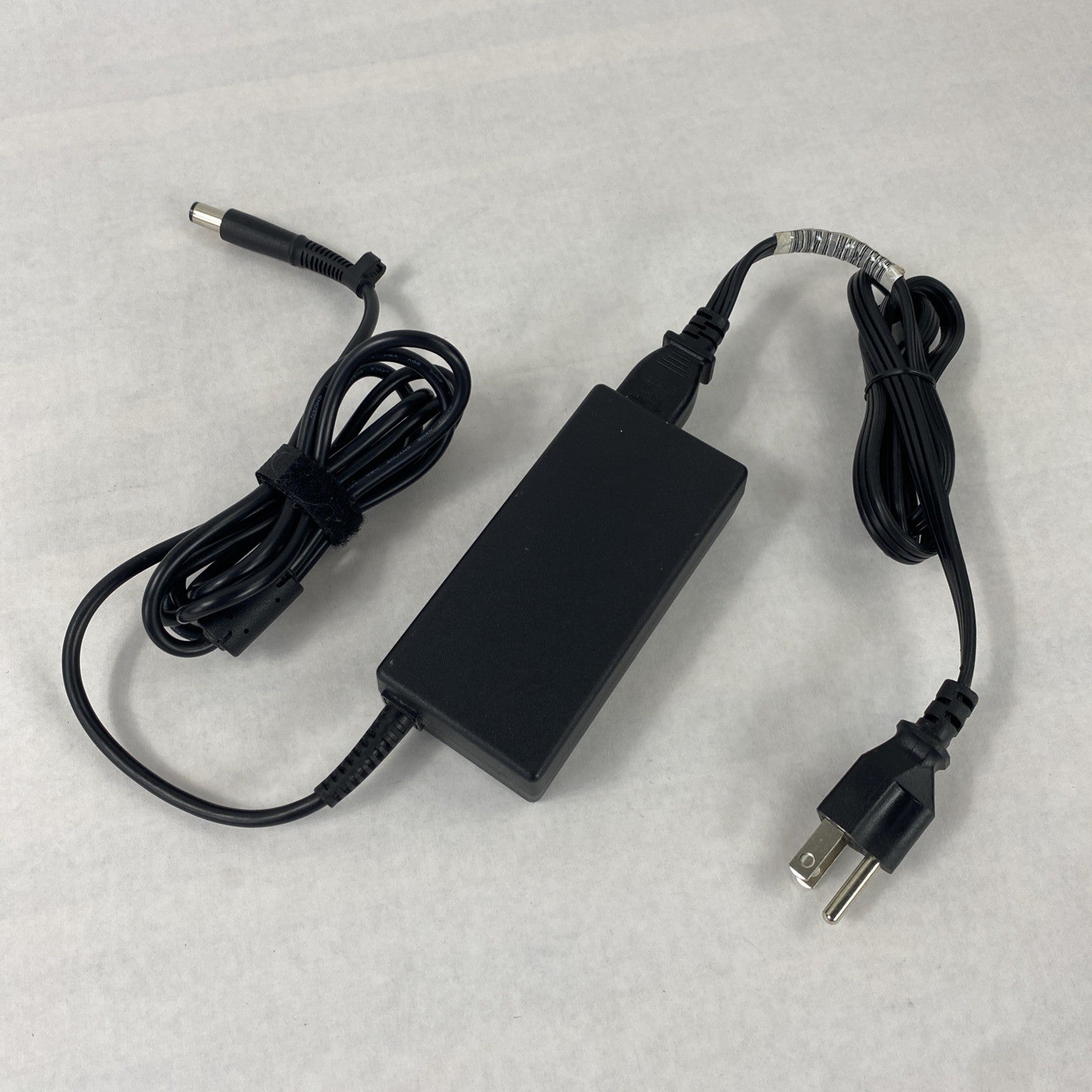 HP TPC-CA58 65W 19.5V 3.33A 7.4mm Barrel Charger AC Adapter (Lot of 10)
