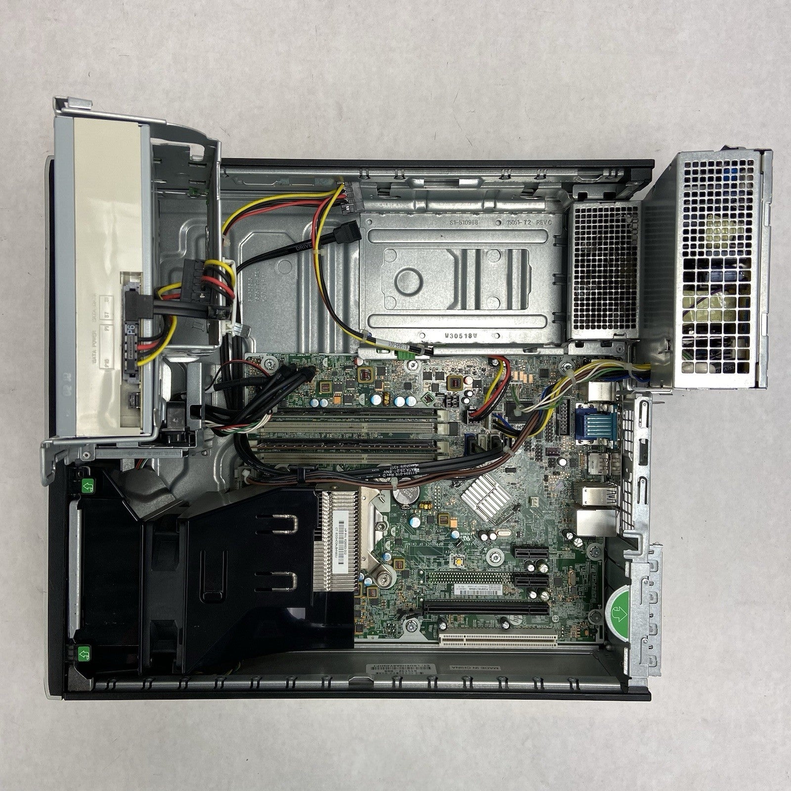 HP Compaq Pro 6300 SFF Intel Core i3-3220 3.3GHz 4GB RAM No HDD No OS12