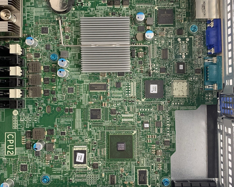 Dell OEMR XL R520 Server 1x E5-2407 2.20 GHz 12 GB RAM No HDD No OS No PSUs