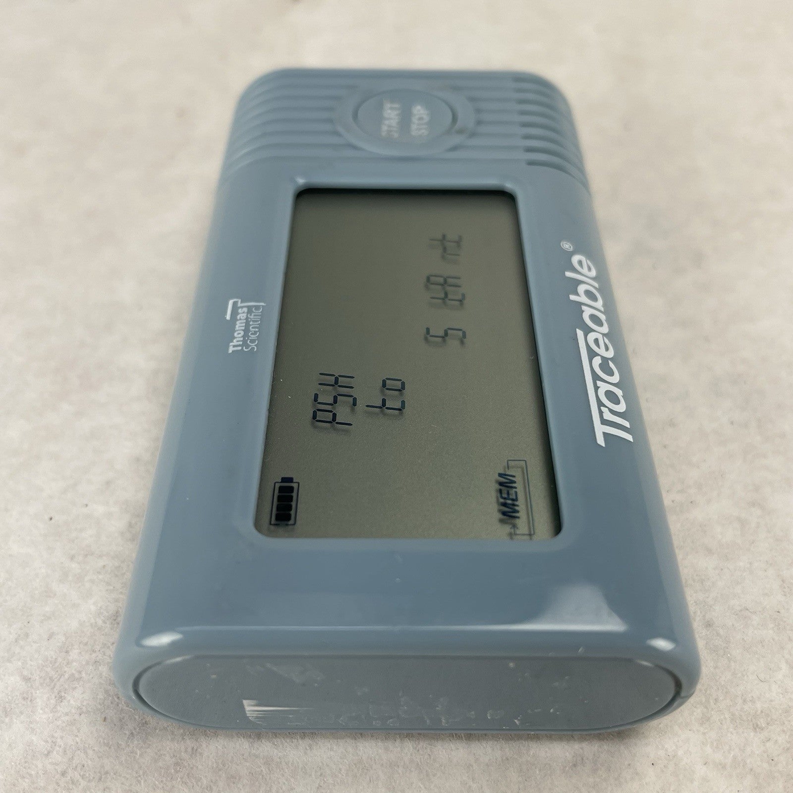 Traceable Temperature/Humidity Bluetooth Data Logger Compatible w/ TraceableGO