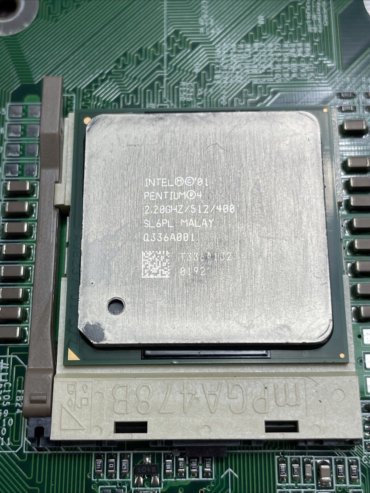 Dell Dimension 2400 MT Motherboard Intel Pentium 4 2.2GHz 256MB RAM