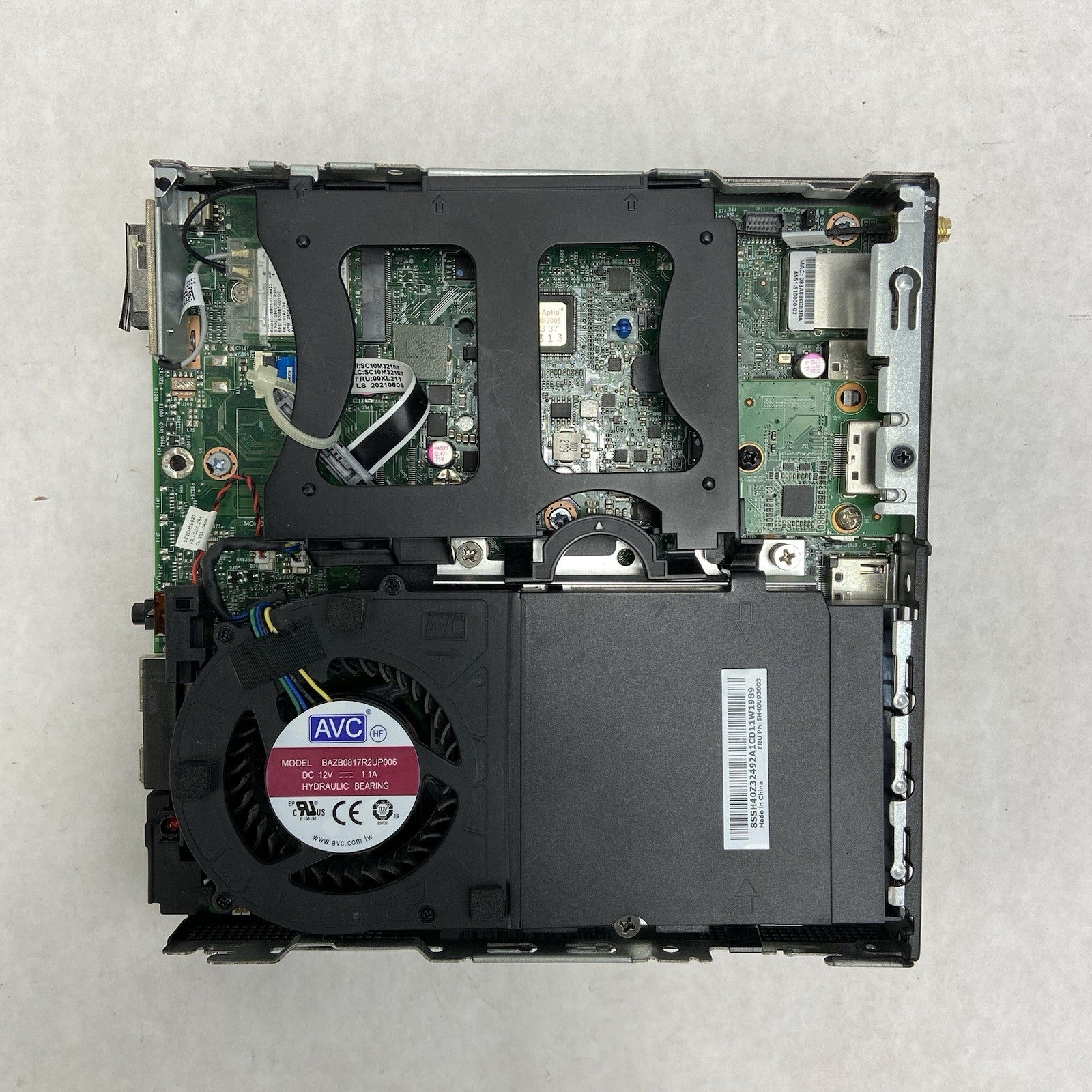 Lenovo ThinkCentre M75Q Gen 2 Micro AMD Ryzen 5 Pro 4650GE 3.3GHz 8GB RAM NoHDD9