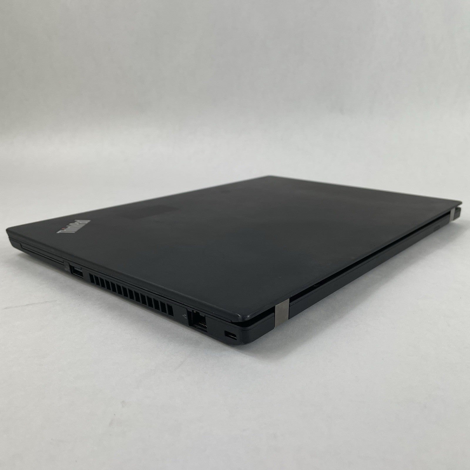 Lenovo ThinkPad T14 14" AMD Ryzen 5 Pro 5650U 2.30 GHz 4 GB RAM No SSD/OS/AC12