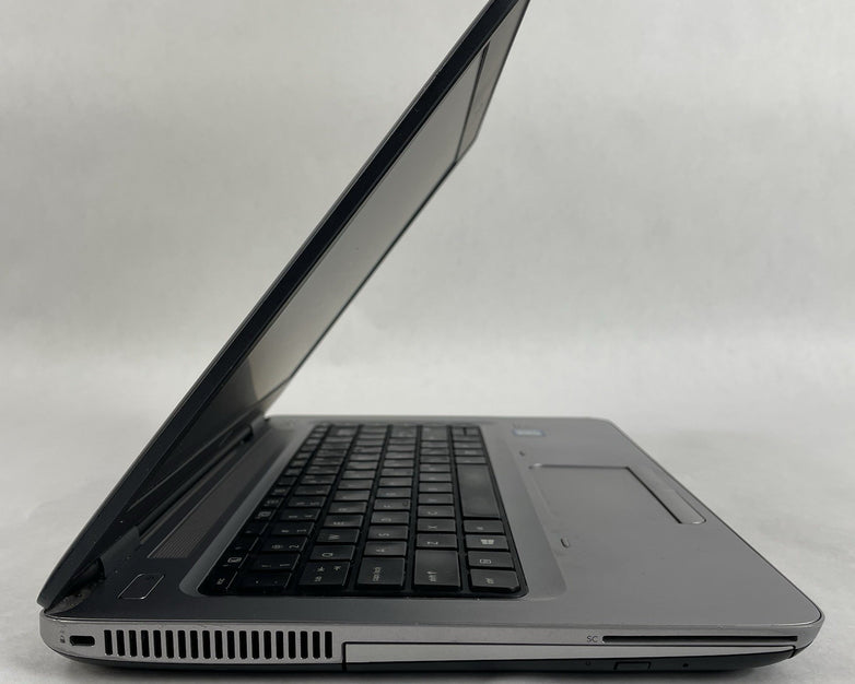 HP ProBook 640 G3 14" i5-7200U 2.50 GHz 8 GB RAM No SSD/OS/AC/Batt - Bad Corner