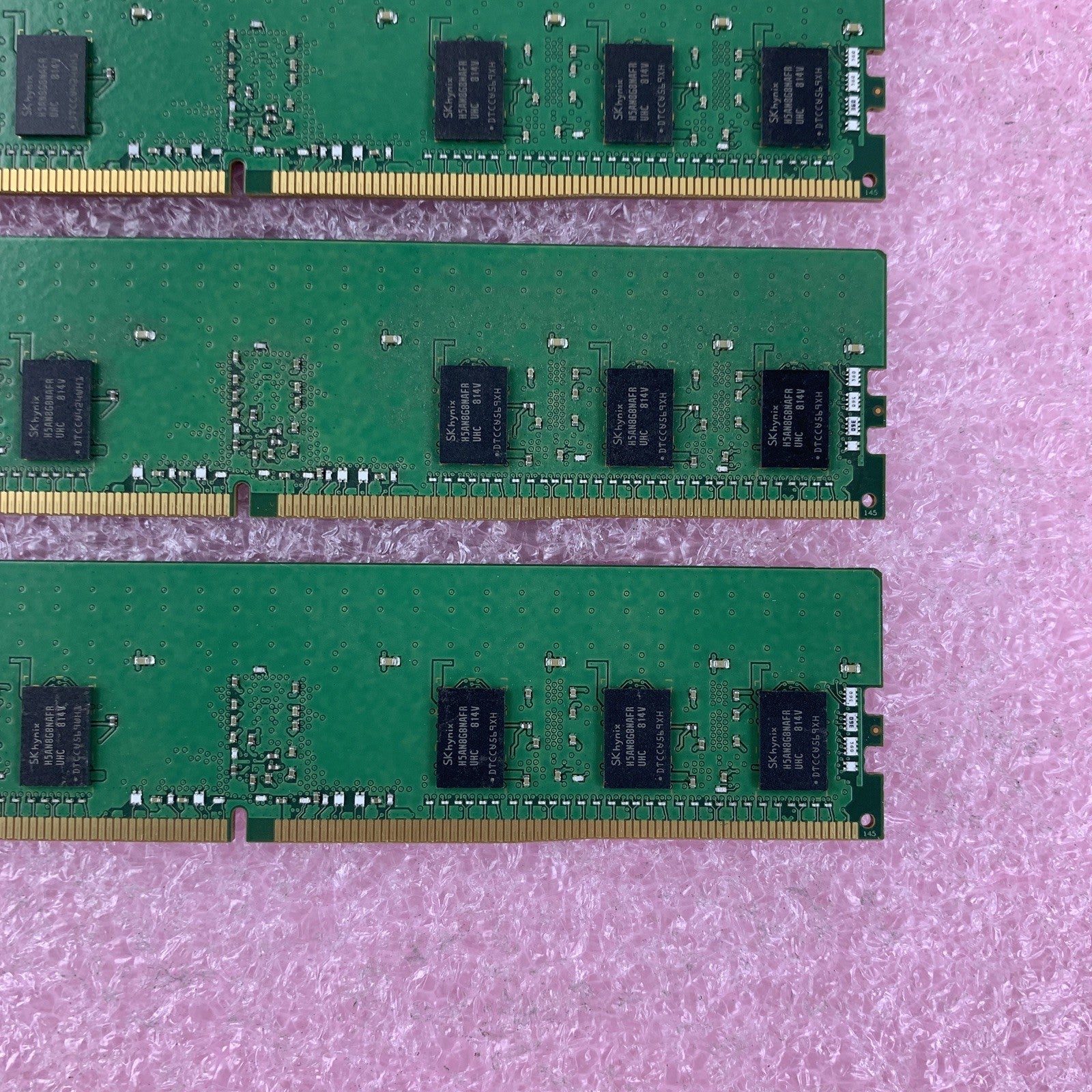 SK Hynix HMA81GR7AFR8N-UH 8 GB 1Rx8 PC4-2400T  RDIMM ECC Memory Ram Lot of 4x