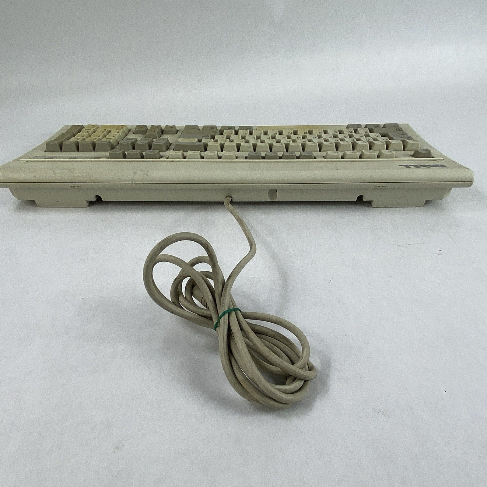 Dell AT101W Keyboard w/ 6 Pin Power Cord5