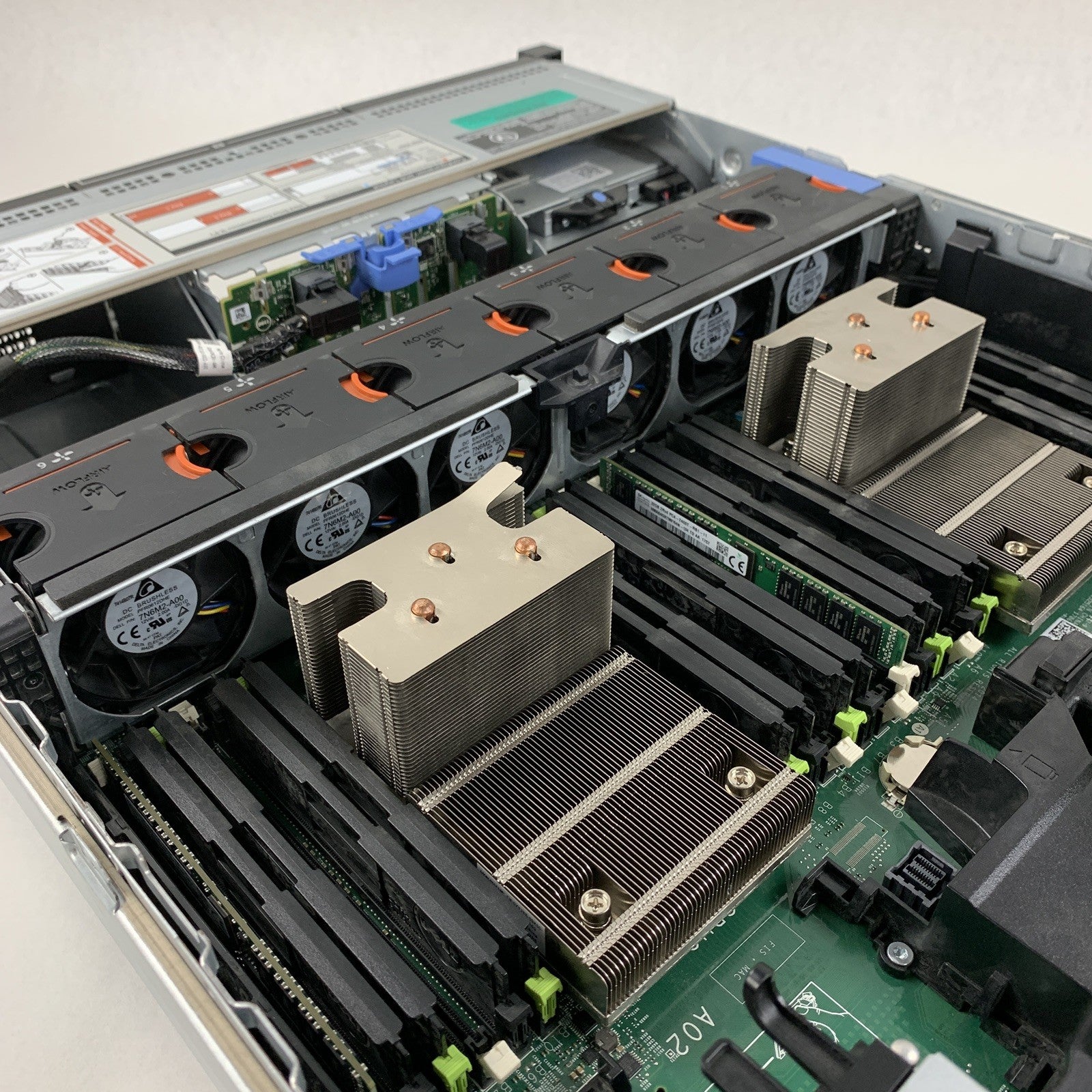 Dell Poweredge R730 Server 2x E5-2660v3 2.6 GHz 64 GB Ram No OS NO HDD