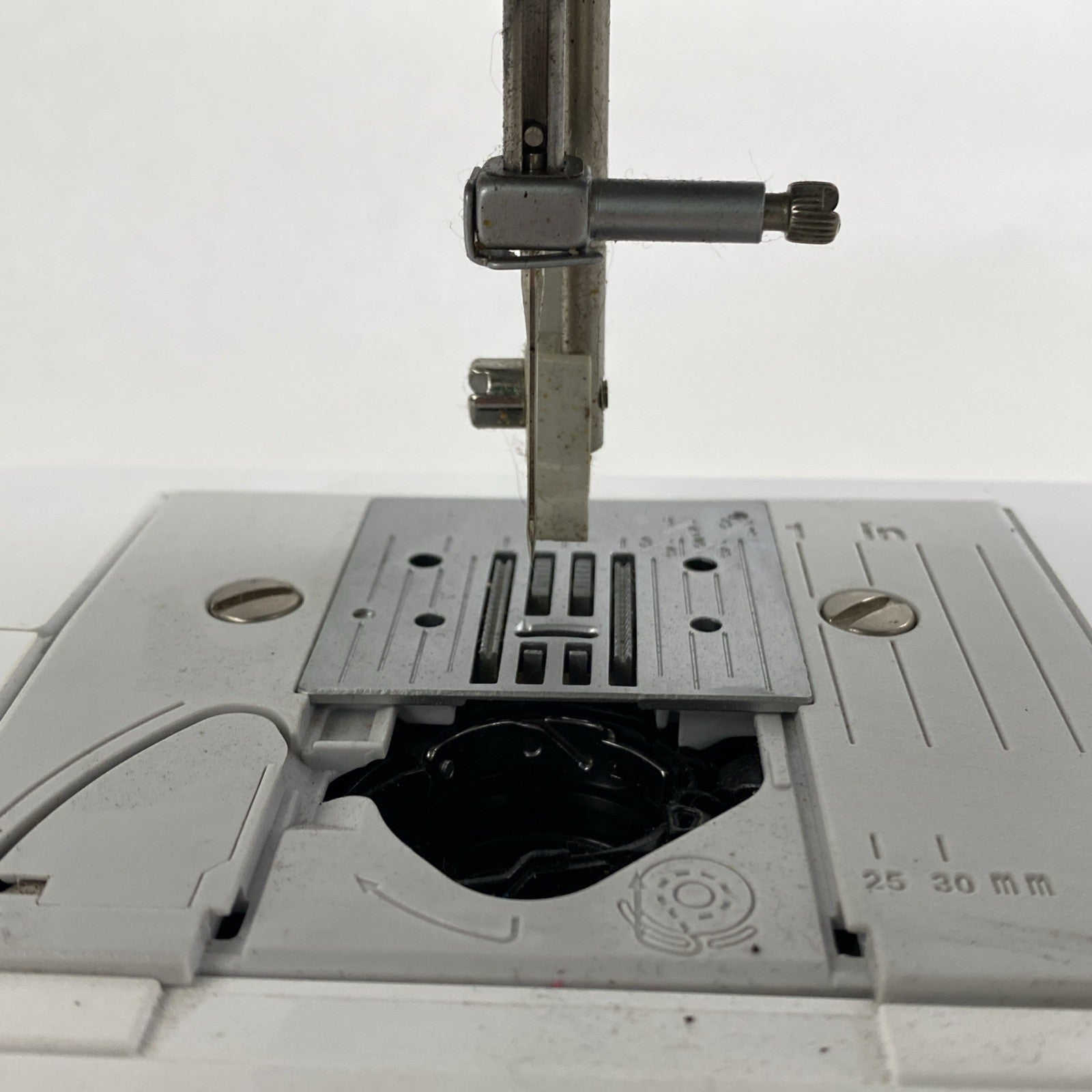 Brother LX3817 Sewing Machine No Foot Pedal No Power Cord parts or Repair4