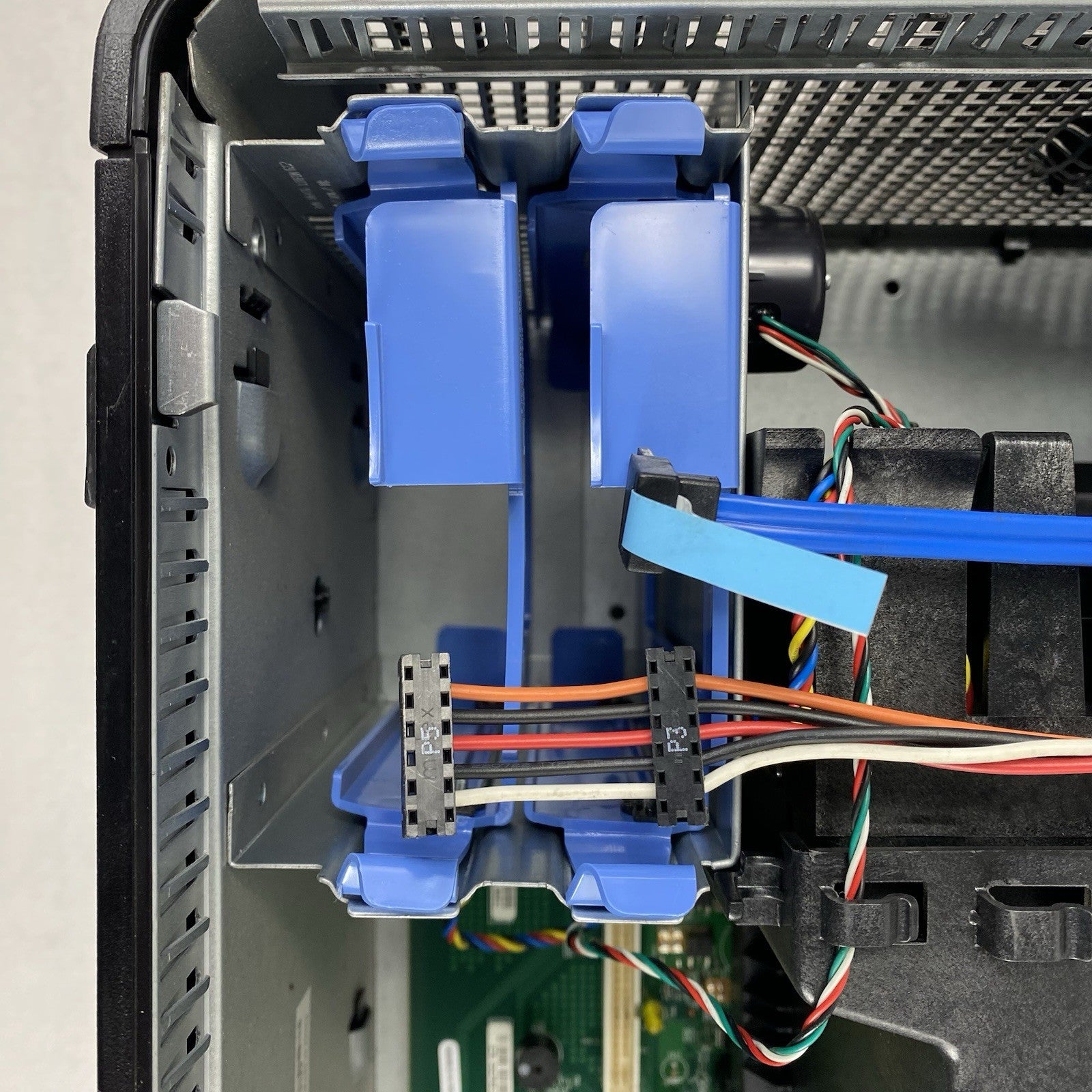 Dell OptiPlex 755 MT Intel Core 2 Duo E8200 2.66GHz 3GB RAM No HDD No OS