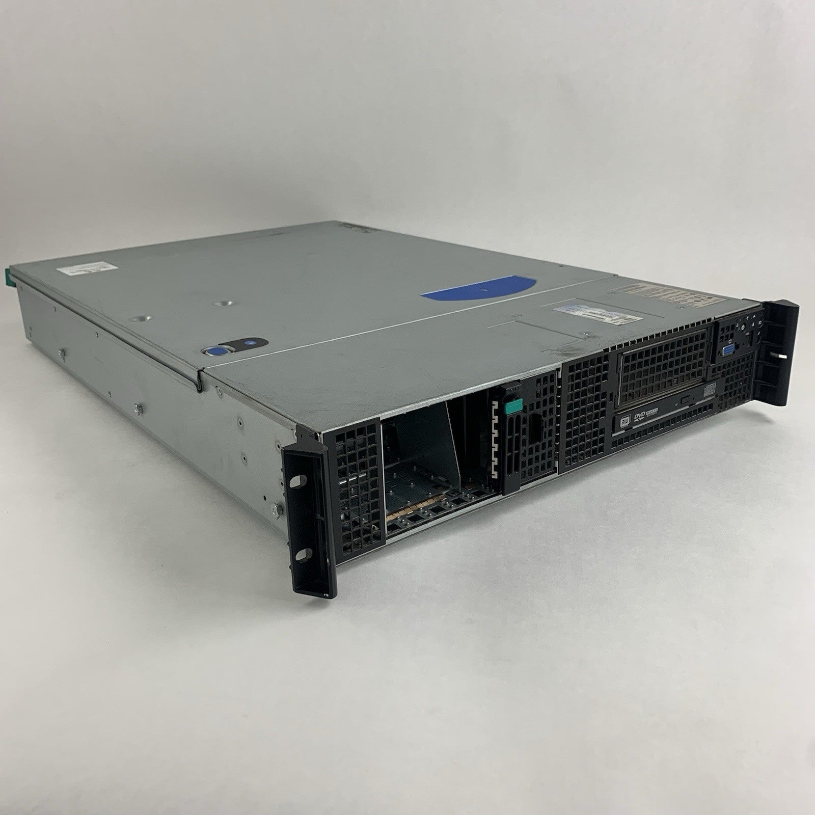 Intel SR2625 Server S5520UR Server 2x Xeon X5650 2.67 GHz 32 GB Ram No OS NO HDD0