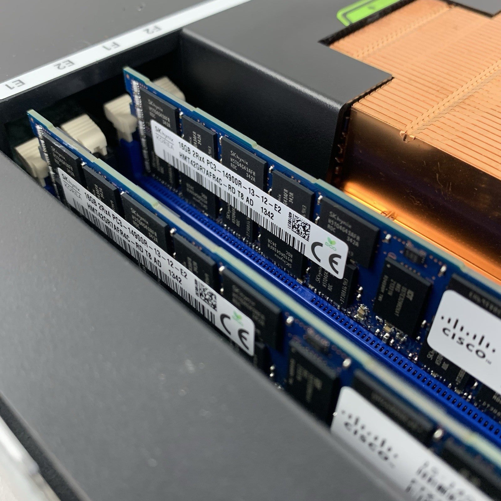 Cisco UCS C220 M3 1U Server 2x E5-2670 2.5 GHz 128 GB Ram No OS No HDD13