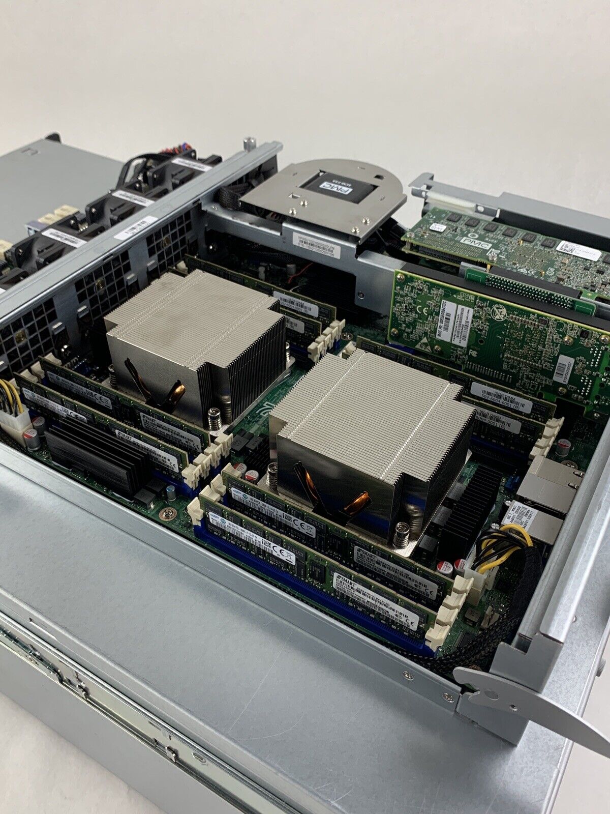 Tintri SYS-T885 24x HDD Dual Controller Blade 2x E5-2680V2 2.8 128 GB No HDD/OS