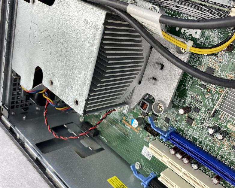 Dell OptiPlex 980 DT Intel Core i5-650 3.20GHz 4GB RAM No HDD No OS