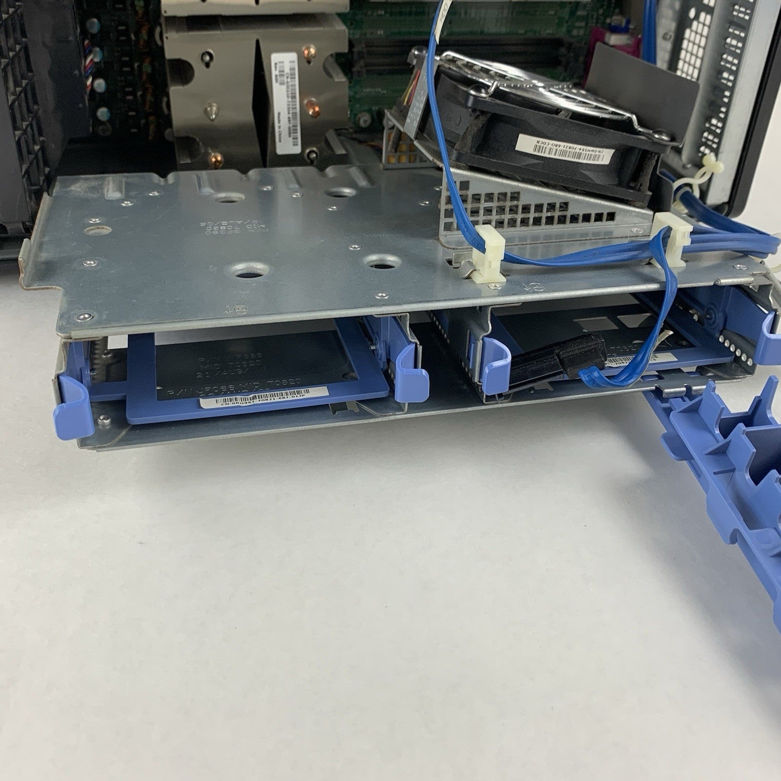 Dell PowerEdge SC1430 Tower Server Intel Xeon 3.0 GHz 2 GB RAM NO HDD NO OS11