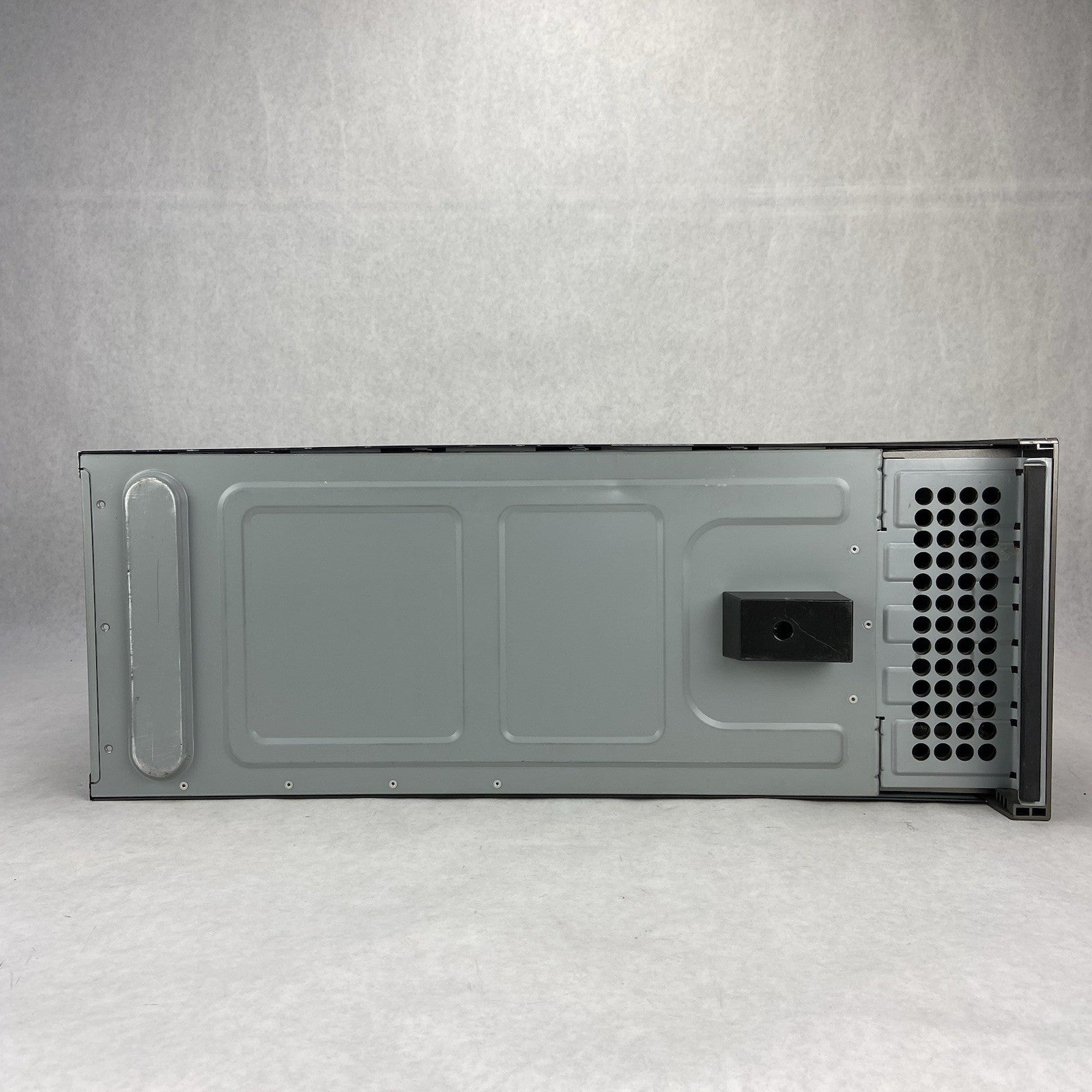 ASUS Essentio CG5270-BP004 MT Intel Core 2 Quad Q8300 2.5GHz 8GB RAM No HDD No O9