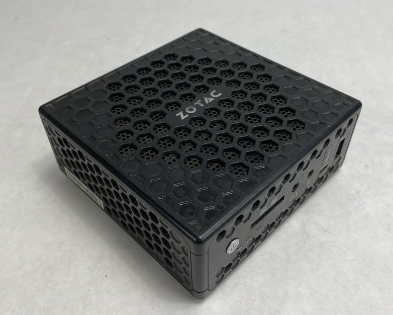ZOTAC ZBox C1325 Nano Micro Celeron N3160 1.60 GHz 4 GB RAM No SSD No OS