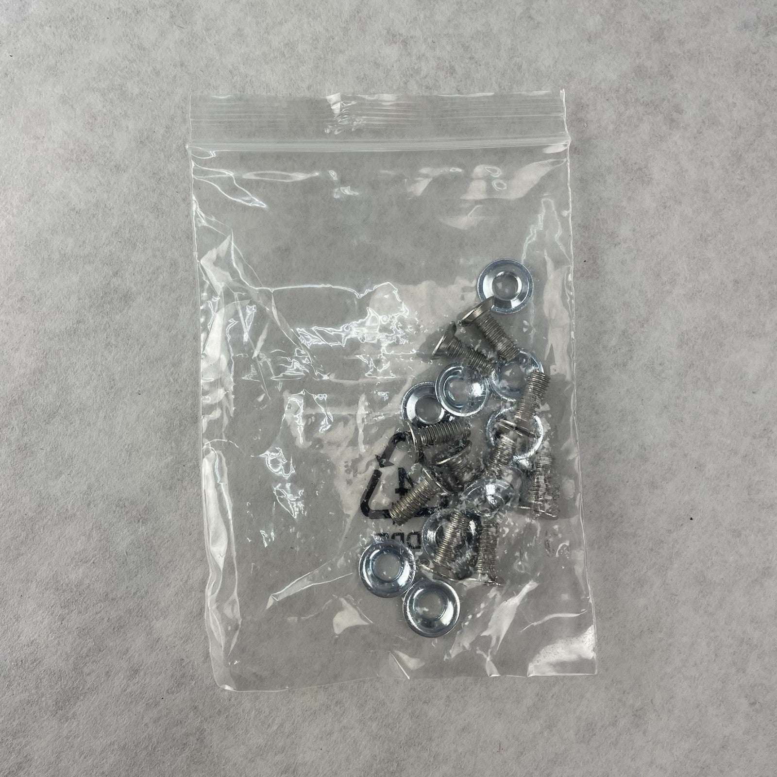 APC OM-756H Sliding Rail Kit Smart-UPS 4-Post Rackmount 65-230LBS