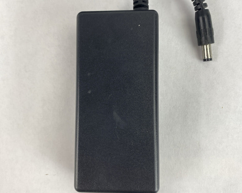 TZY AP36-150240DP Power Adapter 240V 2.4A Lot of 8 with Power Cord