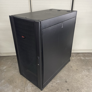 APC AR3104 Server Rack Enclosure w/ Keys