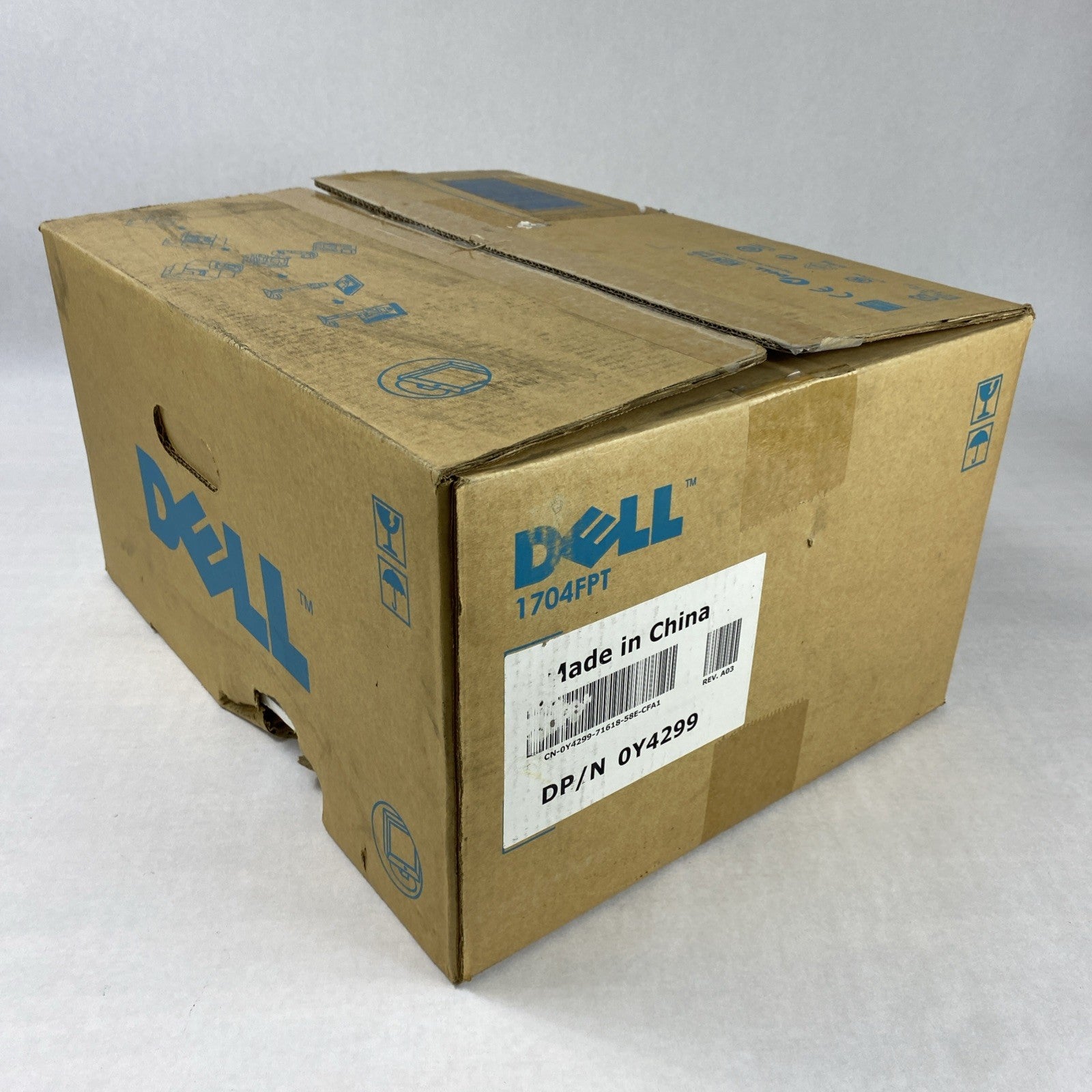 Dell 1704FPT UltraSharp 17-inch Flat Panel Color Monitor Y4299