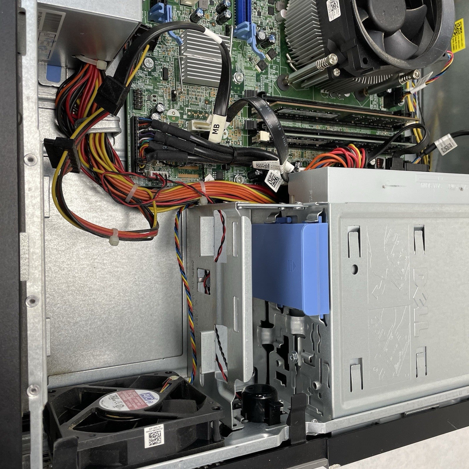 Dell Optiplex 790 DT i5-2400 3.10 GHz 4 GB Ram No HDD No OS